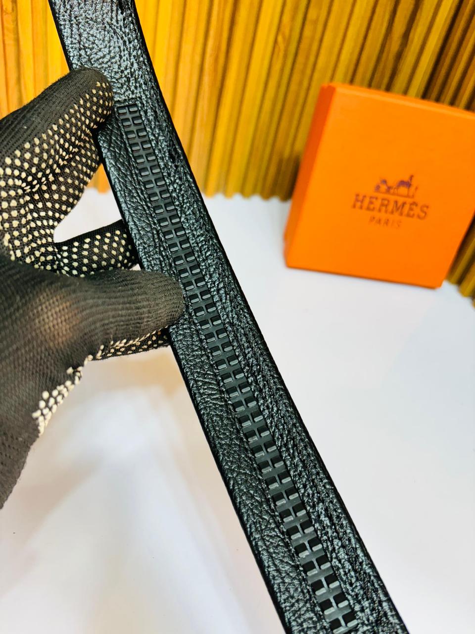 HERME S FULL BLACK PREMIUM QUALITY AUTOMATIC LOCK BELT