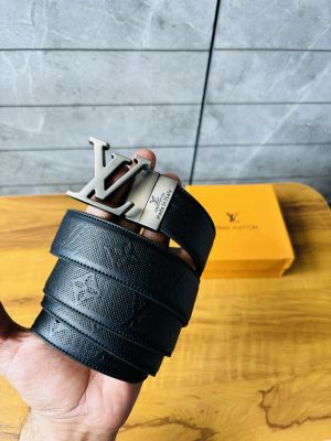 Louiis Vuitton Full Black Premium Quality  Reverse Belt