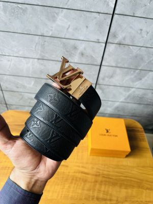 Louiis Vuitton Full Black Premium Quality  Reverse Belt